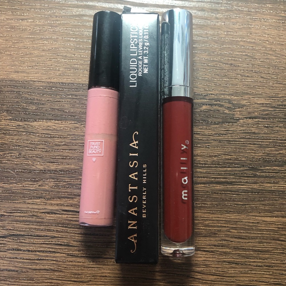 Liquid Lipstick never used